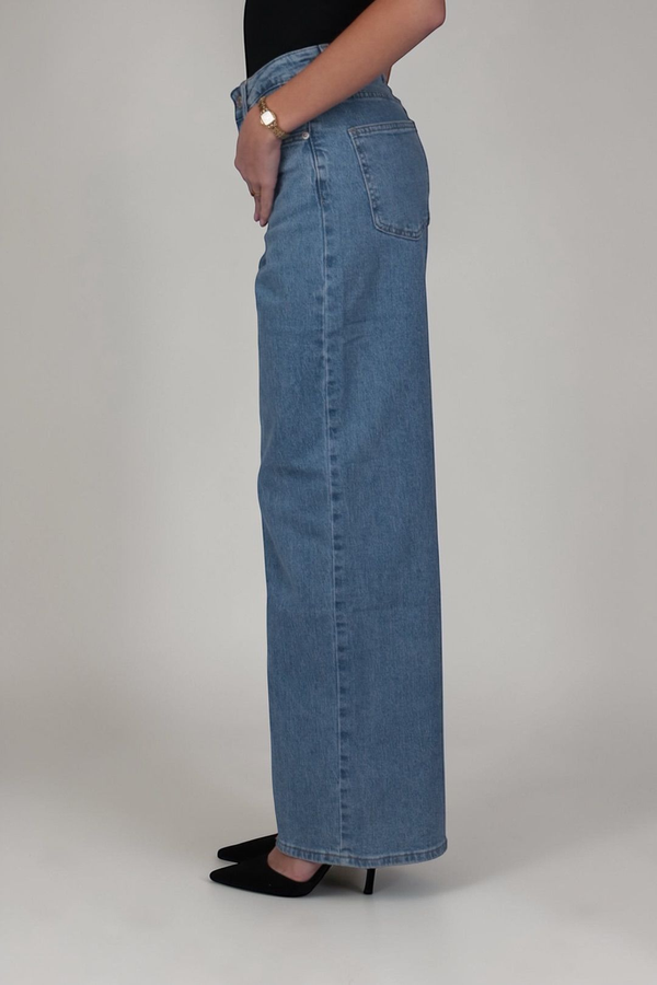 Lumira Jeans